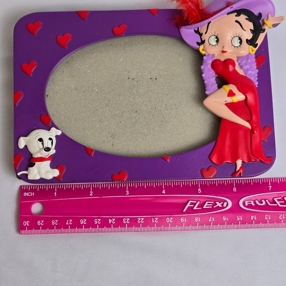 Vintage 2004 3D Betty Boop & Pudgy Picture Frame, Purple Red Hearts, 7" x 5" - Picture 13 of 14